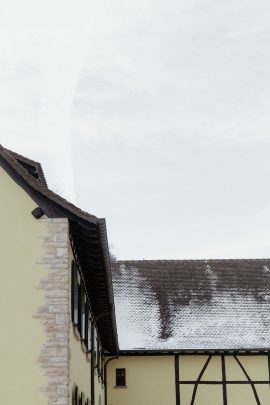 Un mariage en hiver sous la neige en Alsace - Photos : Capyture - Blog mariage : La mariée aux pieds nus