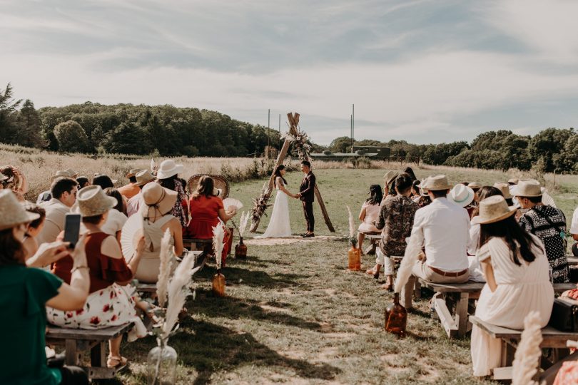 Un mariage bohème-folk et indus au Domaine des Bonnes Joies - Photos : Yoris Photographer - Blog mariage : La mariée aux pieds nus