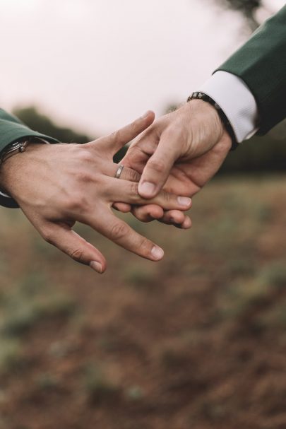 Un mariage industriel au Domaine de la Rotonde dans le Var - Photos : Les Bandits - Blog mariage : La mariée aux pieds nus