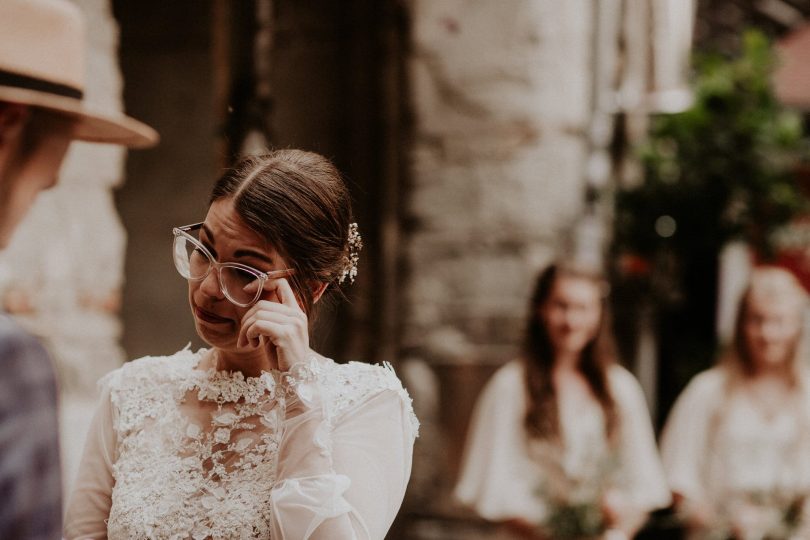 Un mariage industriel et boho dans un entrepôt - Photos : Pinewood Weddings - Blog mariage : La mariée aux pieds nus