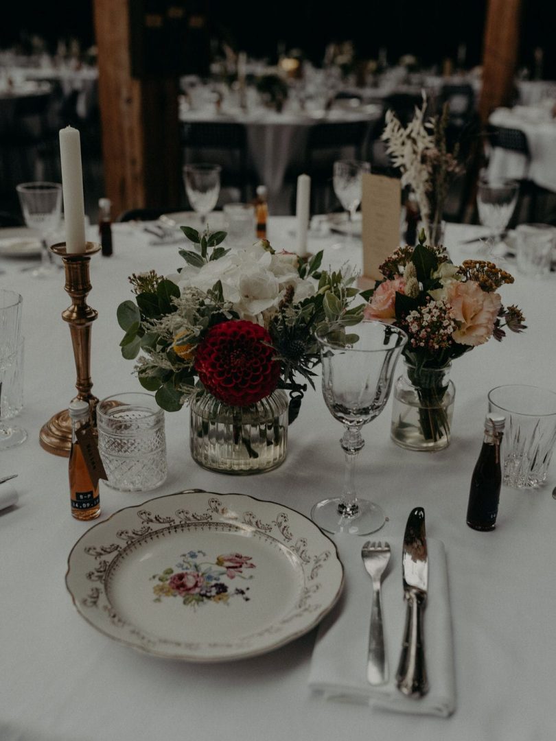 Un mariage industriel et vintage à La Factory près de Lyon - Photos : Alejandra Loaiza - Blog mariage : La mariée aux pieds nus