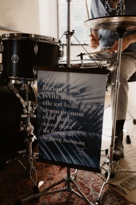 Un mariage inspiration années 70 au Domaine de Vieux Mareuil - Photos : Carla Sègues - Blog mariage : La mariée aux pieds nus