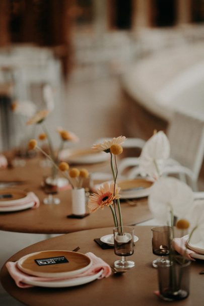 Un elopement à l'Hôtel Les Cabanettes en Arles - Photos : The Quirky - Blog mariage : La mariée aux pieds nus