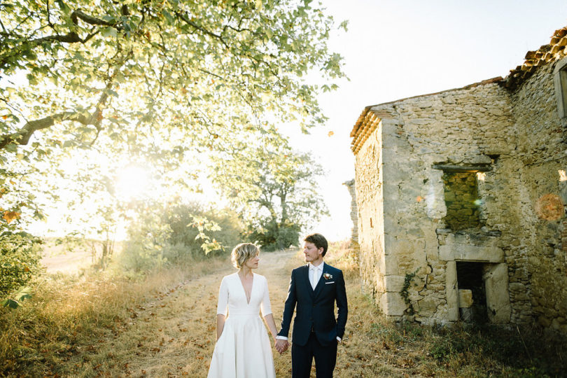 Un mariage simple au Château de Fajac - A découvrir sur le blog mariage www.lamarieeauxpiedsnus.com - Photos : Willy Brousse