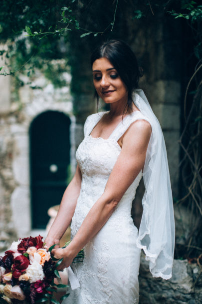 Un mariage dans un jardin sur la Riviera - A découvrir sur le blog mariage La mariée aux pieds nus - Photos : Ingrid Lepan