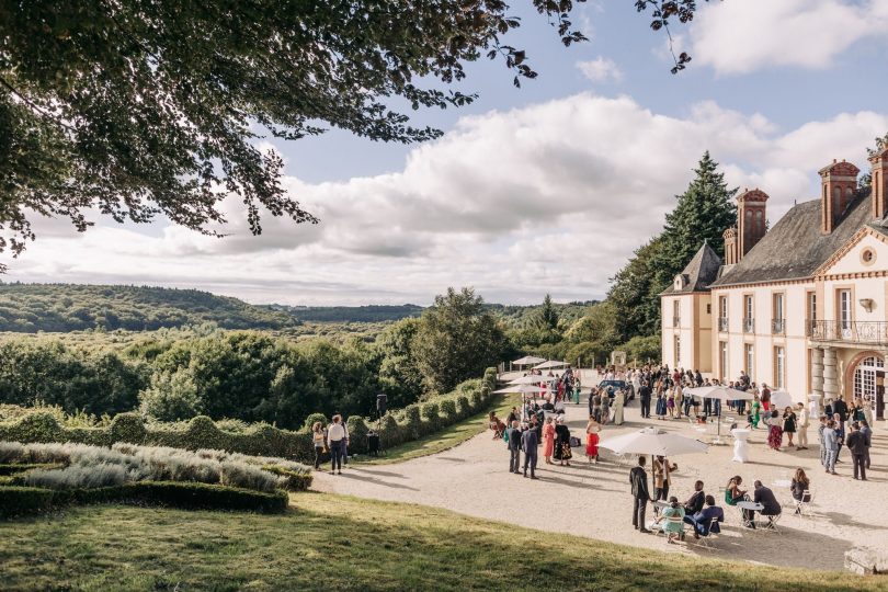 Un mariage en jaune en Bretagne - Photos : Amandine Ropars - Blog mariage : La mariée aux pieds nus