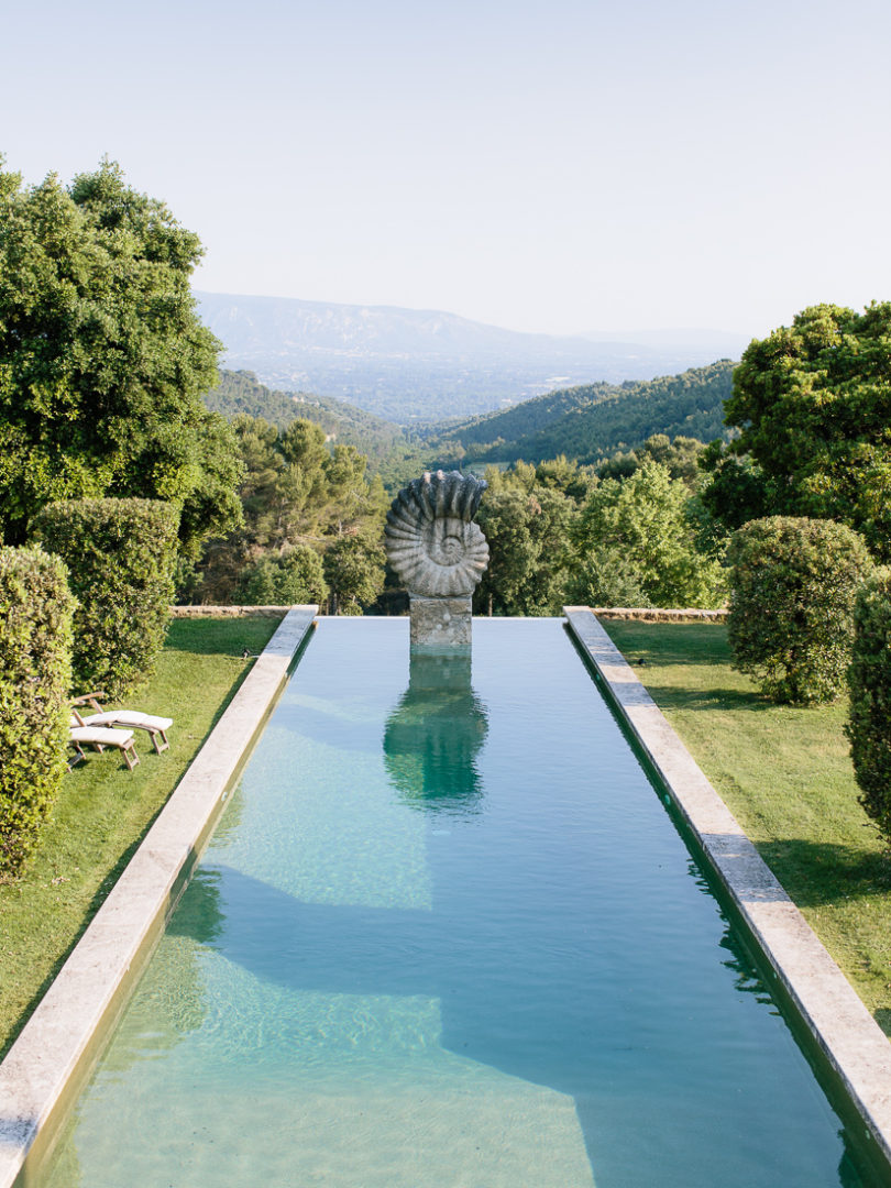 Un mariage chic et élégant dans le Luberon - La mariée aux pieds nus - Ian Holmes Photography