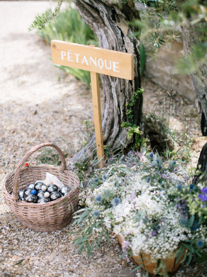 Un mariage chic et élégant dans le Luberon - La mariée aux pieds nus - Ian Holmes Photography