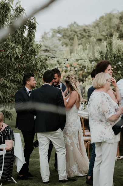 Un mariage dans le Lubéron à l'abbaye Saint Eusèbe - La mariée aux pieds nus