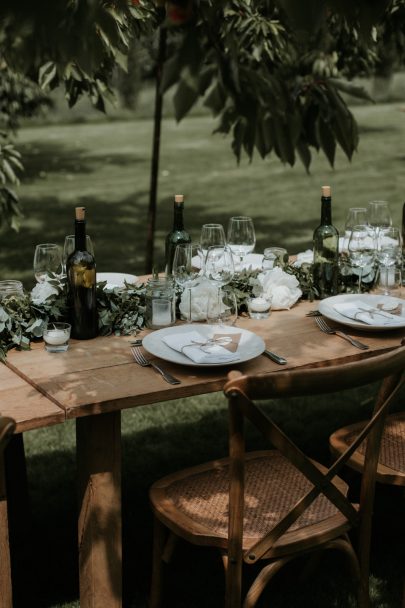 Un mariage dans le Lubéron à l'abbaye Saint Eusèbe - La mariée aux pieds nus