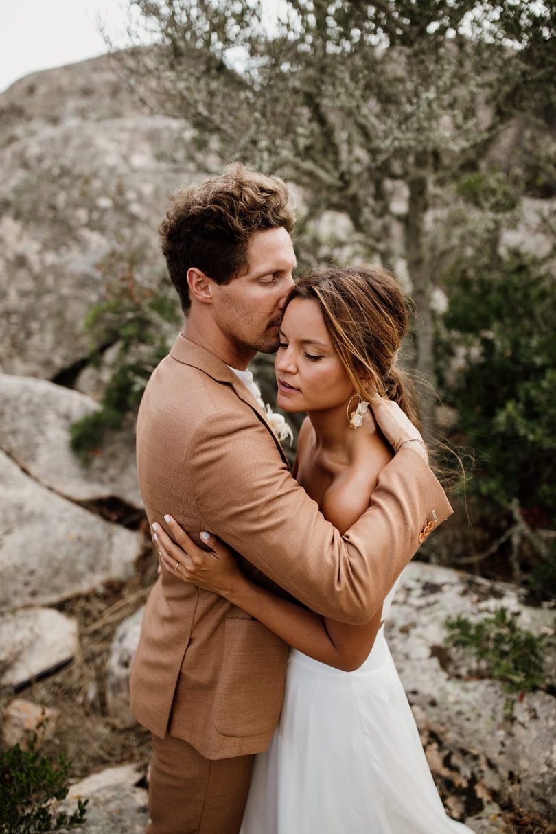 Un mariage au Maora Beach en Corse - Photos : Coralie Lescieux - Blog mariage : La mariée aux pieds nus