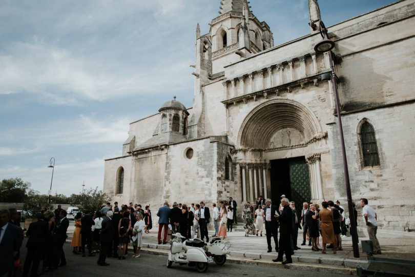 Un mariage au Mas d'Arvieux en Provence - Photos : Soul Pics - Blog mariage : La mariée aux pieds nus