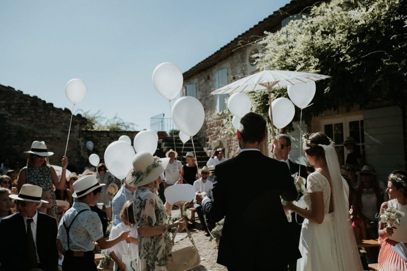 Un mariage en Provence au Mas Piboule - Photos : Soulpics - Blog mariage : La mariée aux pieds nus