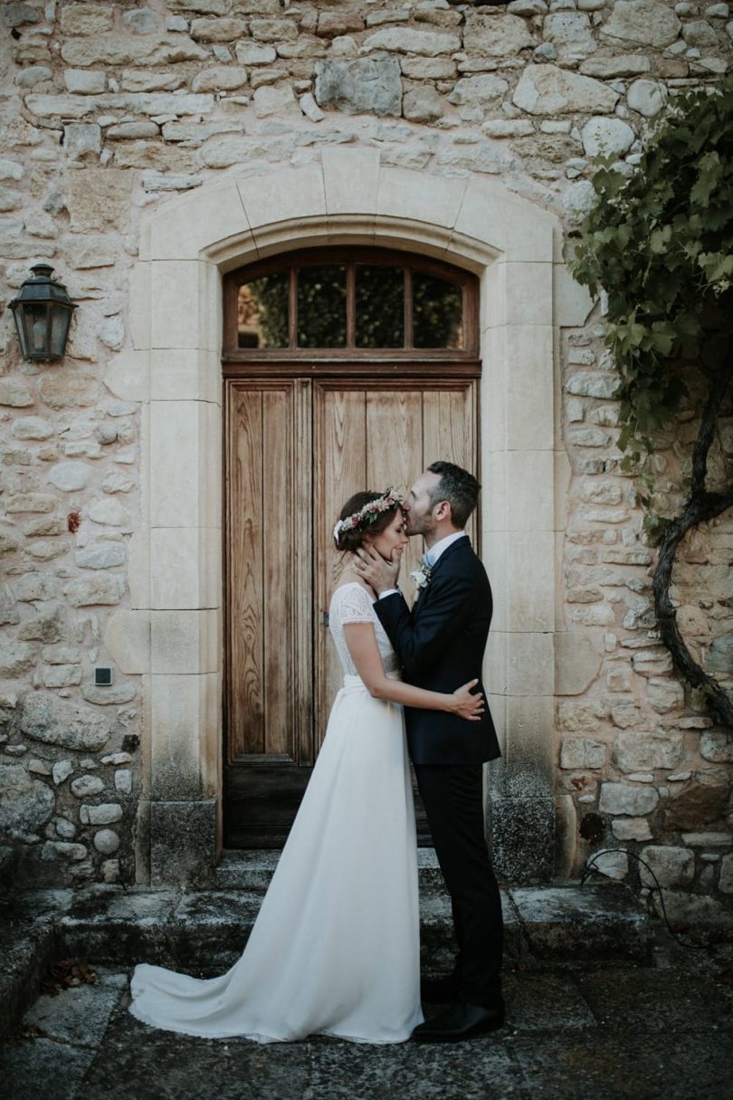 Un mariage en Provence au Mas Piboule - Photos : Soulpics - Blog mariage : La mariée aux pieds nus