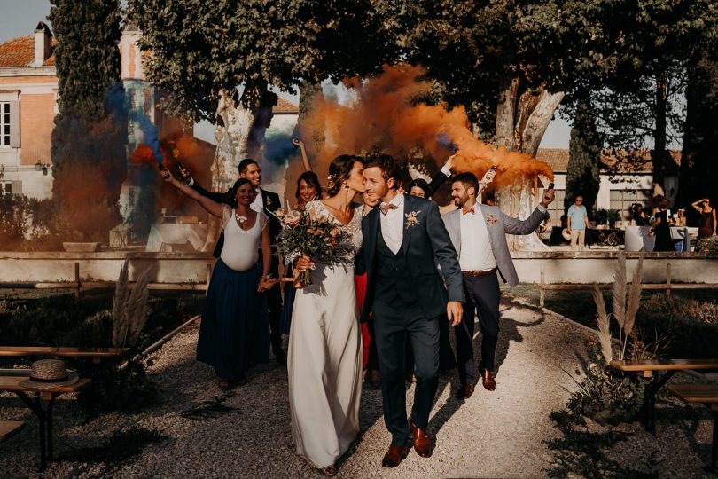 Un mariage au Mas d'Arvieux en Provence - Photos : Laurene and the Wolf - Blog mariage : La mariée aux pieds nus