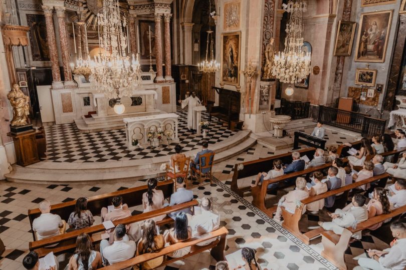 Un mariage au Mas des Costes en Provence - Photos : Brune Photographie - Blog mariage : La mariée aux pieds nus