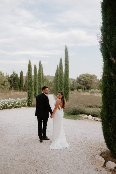 Un mariage au Mas des Cotes en Provence - Photos : Laura Williams - Blog mariage : La mariée aux pieds nus