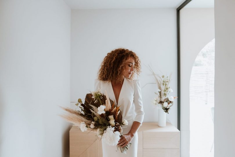 Un mariage minimaliste dans les Alpilles en Provence - Photos : SoulPics - Blog mariage : La mariée aux pieds nus