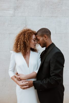 Un mariage minimaliste au Domaine du Vallon des Glauges en Provence - Photos : SoulPics - Blog mariage : La mariée aux pieds nus