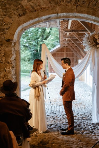 Un mariage minimaliste en automne en Alsace - Photos : Elodie Winter - Blog mariage : La mariée aux pieds nus