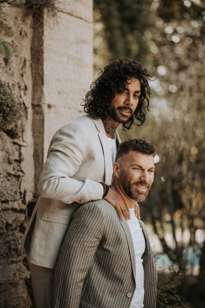 Un mariage minimaliste en blanc au Moulin des Gaffins - Photos : Ninon Duret - Blog mariage : La mariée aux pieds nus