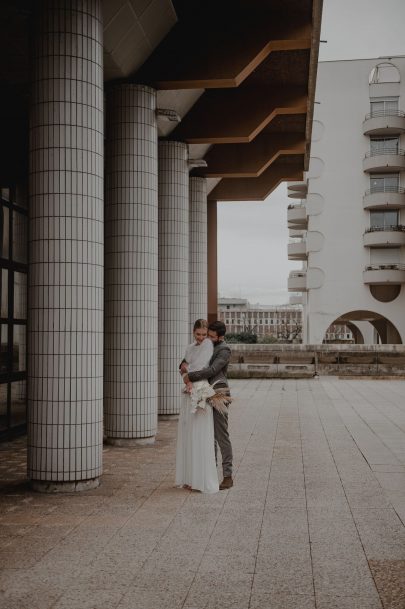 Un mariage moderne en blanc à Bordeaux - Photos : Clea Photographe - Blog mariage : La mariée aux pieds nus