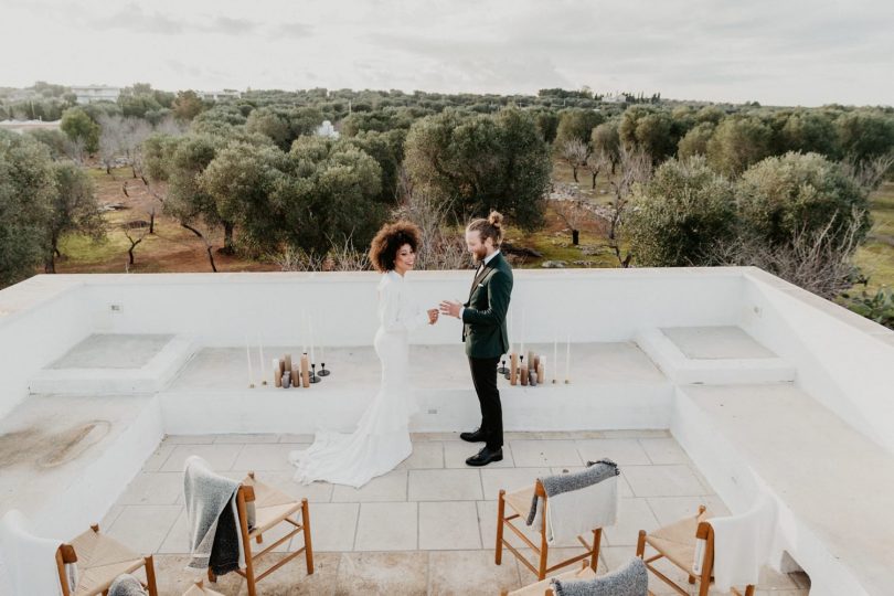 Un mariage moderne et élégant à la Villa Cardo dans les Pouilles en Italie - Photos : Fabien Deletraz - Wedding planner : Avodah Living - Blog mariage : La mariée aux pieds nus