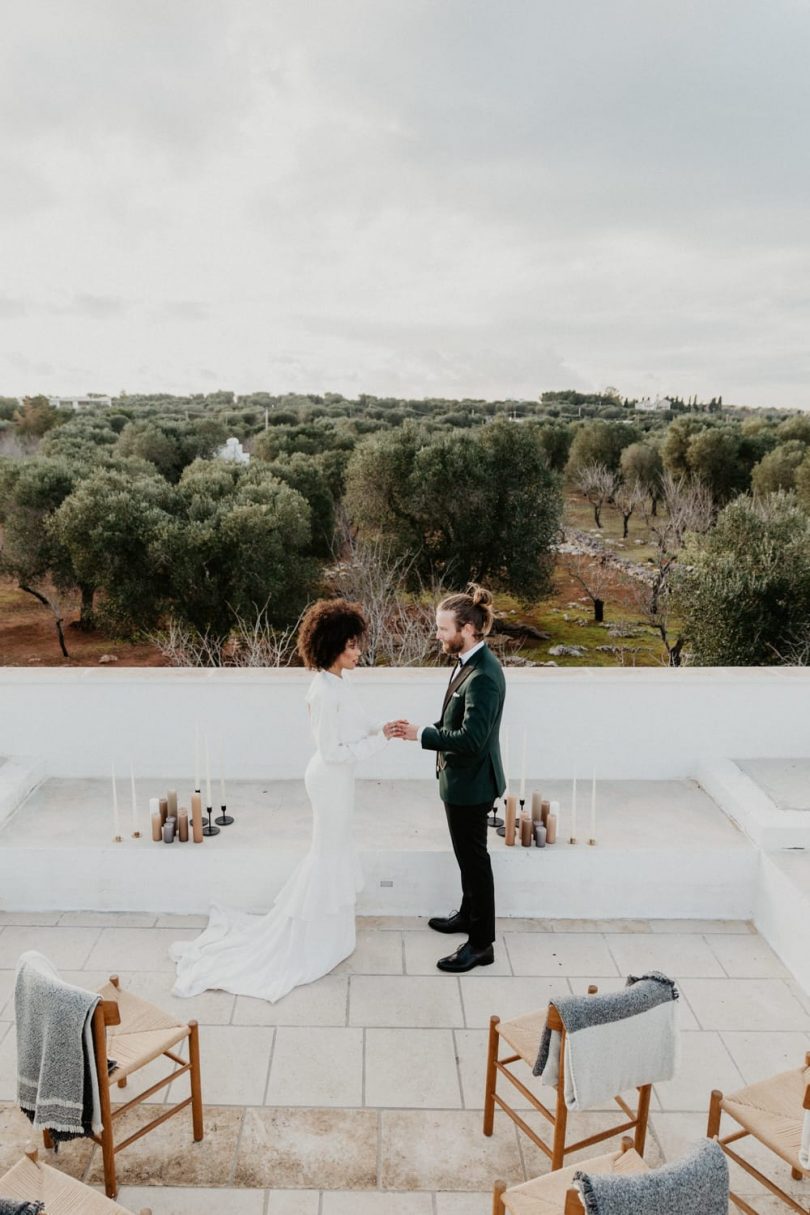 Un mariage moderne et élégant à la Villa Cardo dans les Pouilles en Italie - Photos : Fabien Deletraz - Wedding planner : Avodah Living - Blog mariage : La mariée aux pieds nus