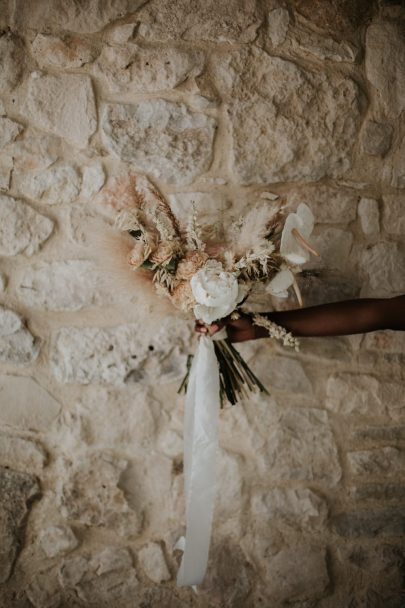 Un mariage contemporain à la villa La Cavalerie - Photos / Video : Soulpics - Design : Atelier Blanc - Blog mariage : La mariée aux pieds nus