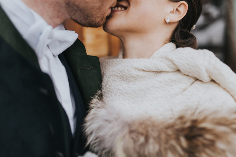 Un mariage en hiver sous la neige à La Plagne - A découvrir sur le blog mariage www.lamarieeauxpiedsnus .com - Photos : NeuPap Photography