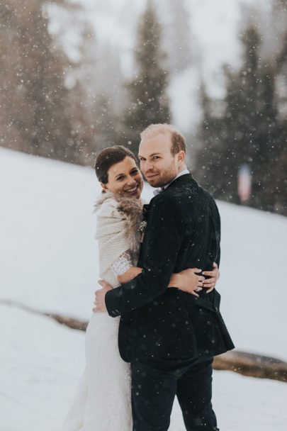 Un mariage en hiver sous la neige à La Plagne - A découvrir sur le blog mariage www.lamarieeauxpiedsnus .com - Photos : NeuPap Photography