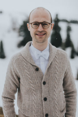 Un mariage en hiver sous la neige à La Plagne - A découvrir sur le blog mariage www.lamarieeauxpiedsnus .com - Photos : NeuPap Photography