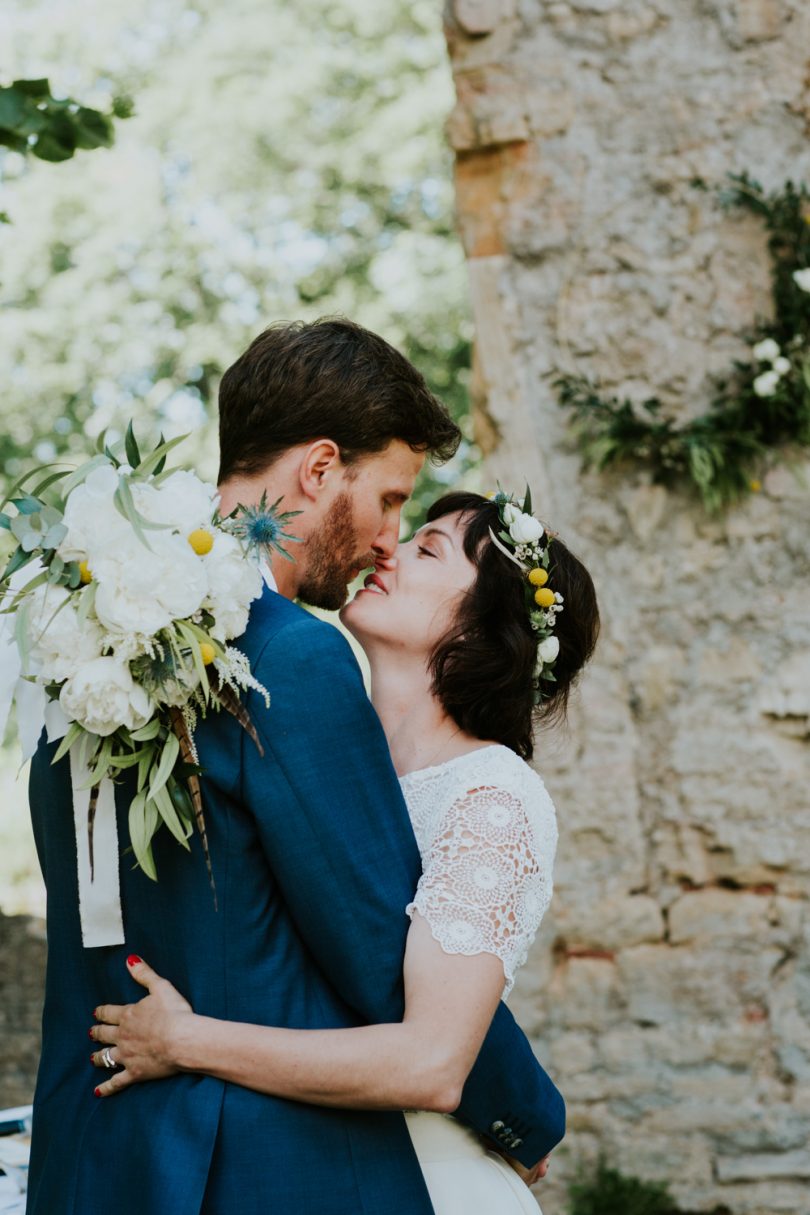 Un mariage au Morimont en Alsace - Photos : Photography by Chloé - Blog mariage : La mariée aux pieds nus