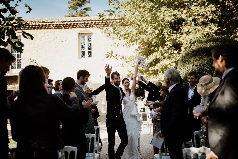 Un mariage au Moulin des Gaffins près d'Avignon - Photos : Coralie Lescieux - Blog mariage : La mariée aux pieds nus