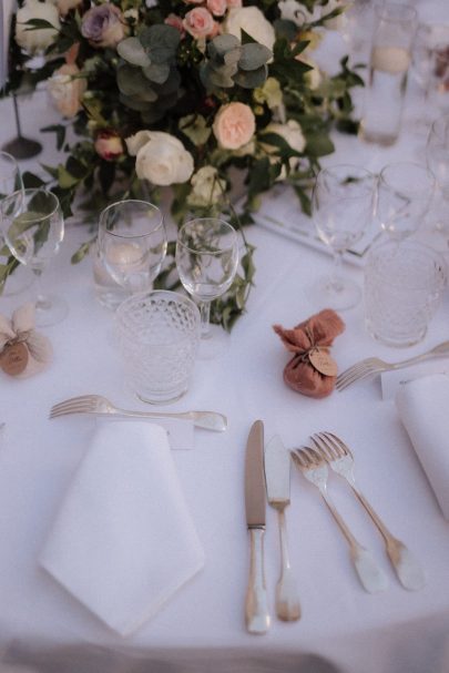 Un mariage au Musée de la chasse à Paris - Photos : Lika Banshoya - Blog mariage : La mariée aux pieds nus