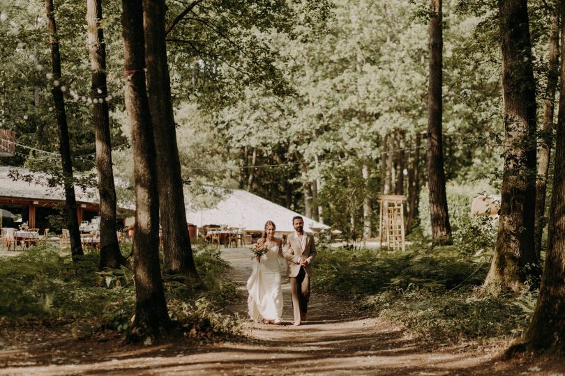 Un mariage au coeur de la nature dans la vallée de Chevreuse - Photos : Baptiste Hauville - Blog mariage : La mariée aux pieds nus