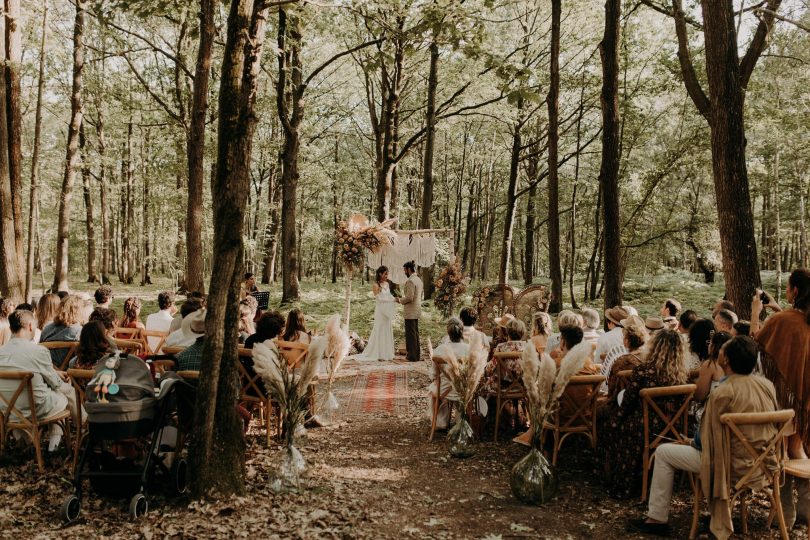 Un mariage au coeur de la nature dans la vallée de Chevreuse - Photos : Baptiste Hauville - Blog mariage : La mariée aux pieds nus