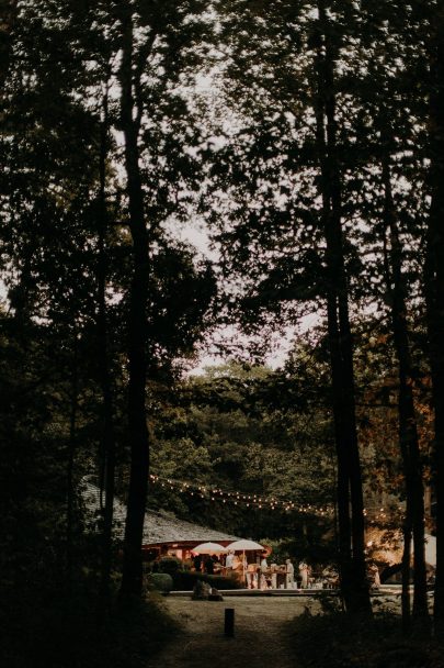 Un mariage au coeur de la nature dans la vallée de Chevreuse - Photos : Baptiste Hauville - Blog mariage : La mariée aux pieds nus