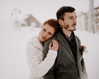 Un mariage sous la neige à la montagne - Photos : Bel Esprit - Blog mariage : La mariée aux pieds nus