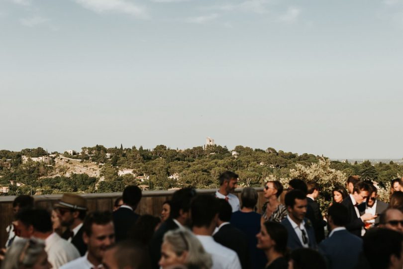 Un mariage dans la maison familiale près de Nimes - Photos : Laurent Brouzet - Blog mariage : La mariée aux pieds nus