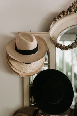 Un mariage dans la maison familiale près de Nimes - Photos : Laurent Brouzet - Blog mariage : La mariée aux pieds nus