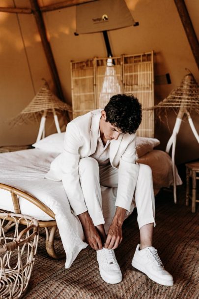 Un mariage nomade chic au Clos de Jac en Provence - Photos : Lorenzo Accardi - Blog mariage : La mariée aux pieds nus