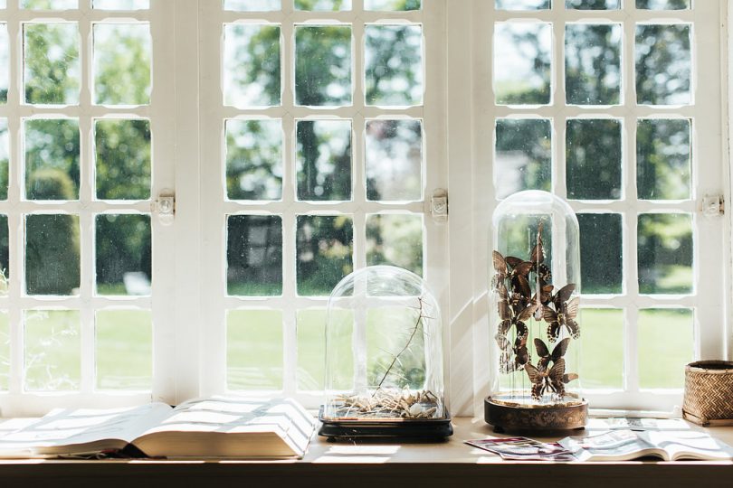 Un mariage en blanc en Normandie à la Dîme de Giverny - Photos : Zoe Fidji - Blog mariage : La mariée aux pieds nus