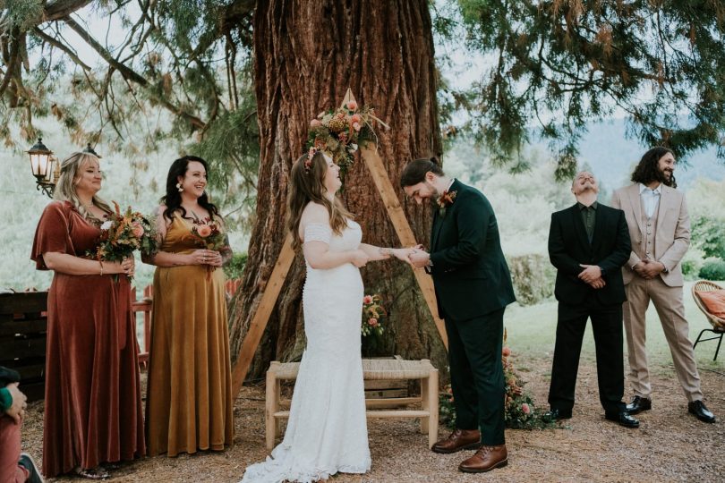 Un mariage à L'Orangerie du Manoir en Alsace - Photos : Photography by Chloé - Blog mariage : La mariée aux pieds nus