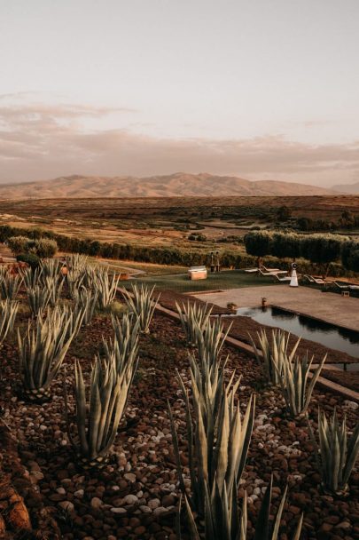 Un mariage au Palais Paysan à Marrakech - Photos : Lorenzo Accardi - Blog mariage : La mariée aux pieds nus