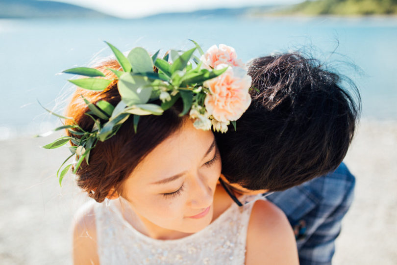 Un mariage pastel au Château Margui dans le Var - A découvrir sur www.lamarieeauxpiedsnus.com - Photos : Alex Tome Photography