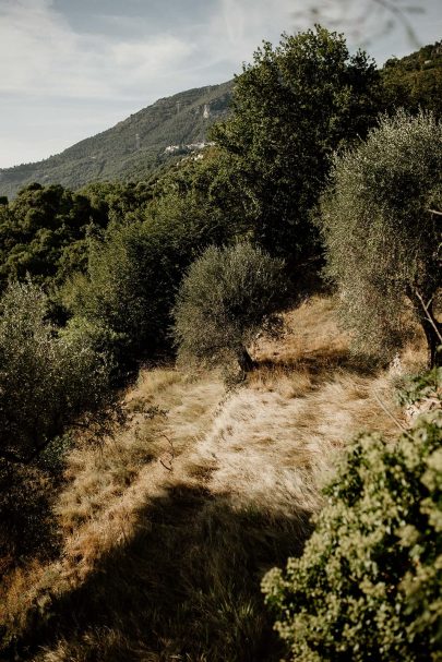 Un mariage sur le thème de Peaky Blinders au Château Haute Germaine dans les Alpes Maritimes - Photos : David Latour - Blog mariage : La mariée aux pieds nus