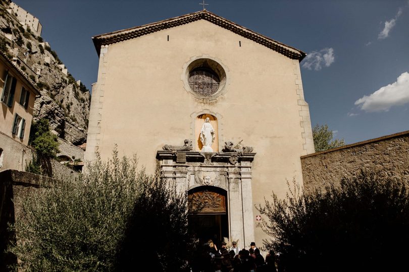 Un mariage sur le thème de Peaky Blinders au Château Haute Germaine dans les Alpes Maritimes - Photos : David Latour - Blog mariage : La mariée aux pieds nus