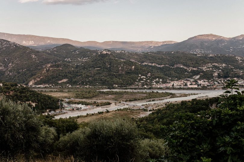 Un mariage sur le thème de Peaky Blinders au Château Haute Germaine dans les Alpes Maritimes - Photos : David Latour - Blog mariage : La mariée aux pieds nus