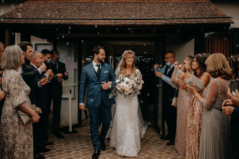 Un mariage inspiré par Peaky Blinders au Domaine de Voisenon en Seine-et-Marne - Photos : Gwendoline Noir - Blog mariage : La mariée aux pieds nus